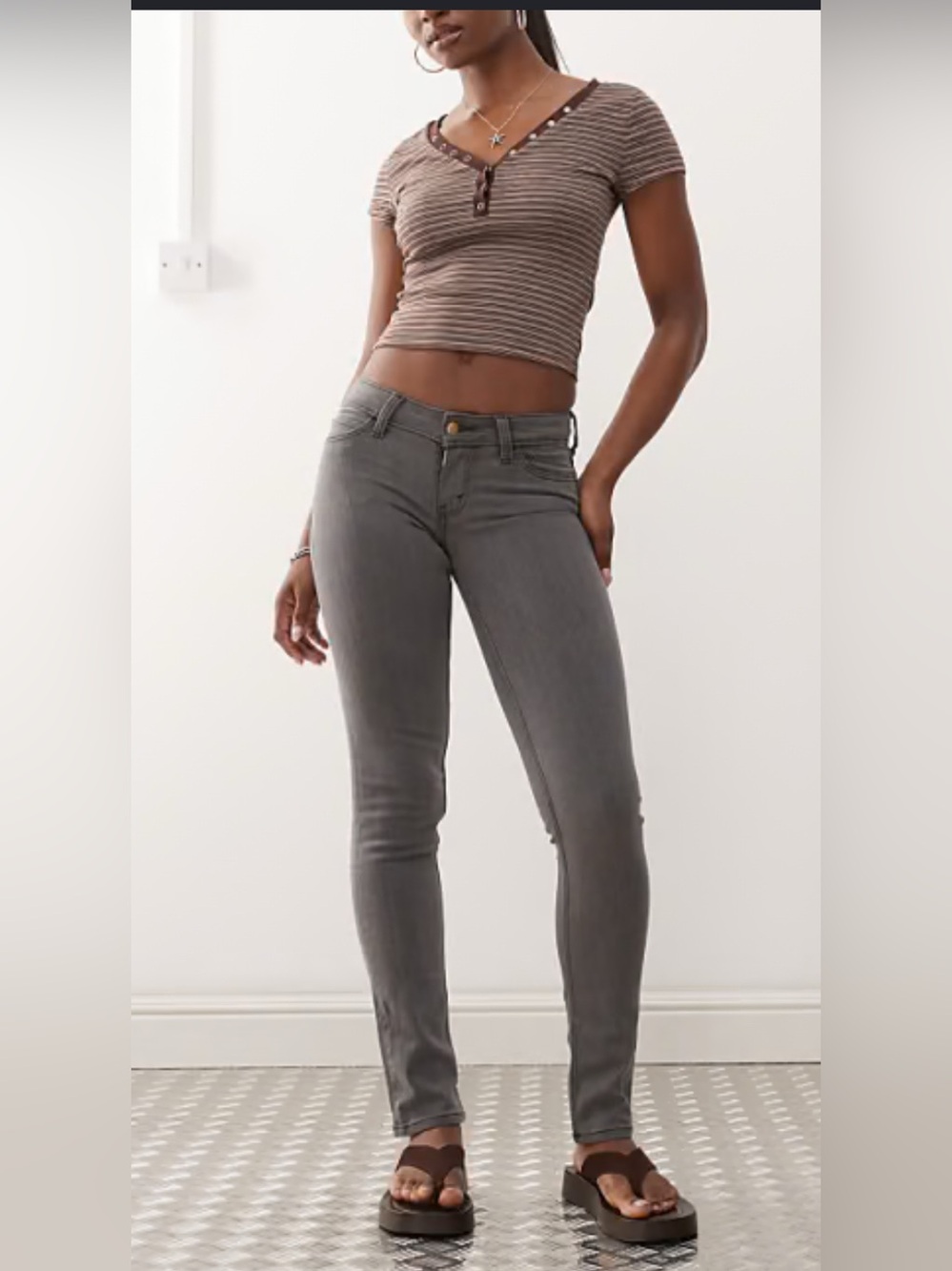 Smart Set Women's Skinny Jeans in Slate Gray